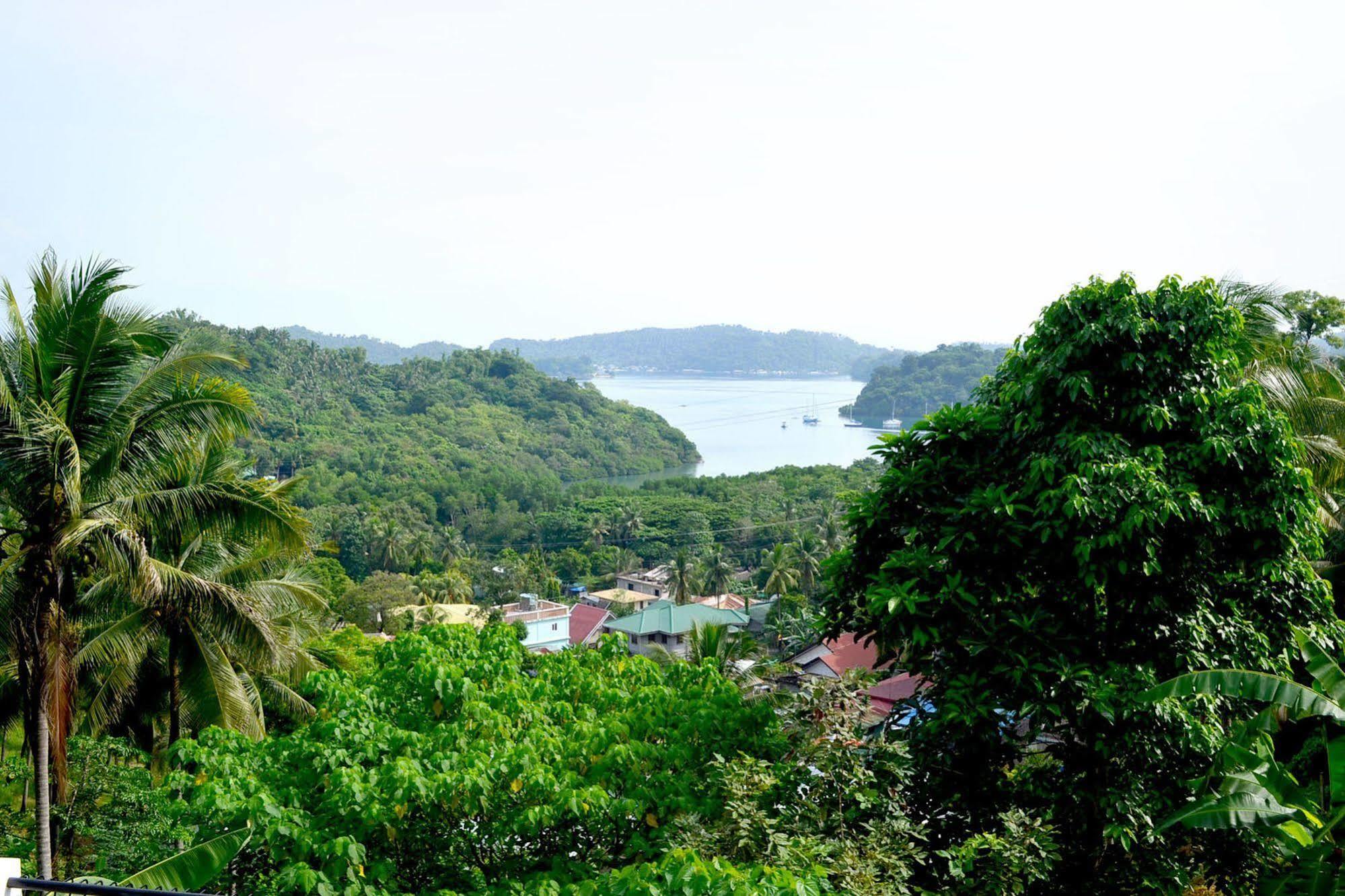 Seahorse Villa Puerto Galera Εξωτερικό φωτογραφία