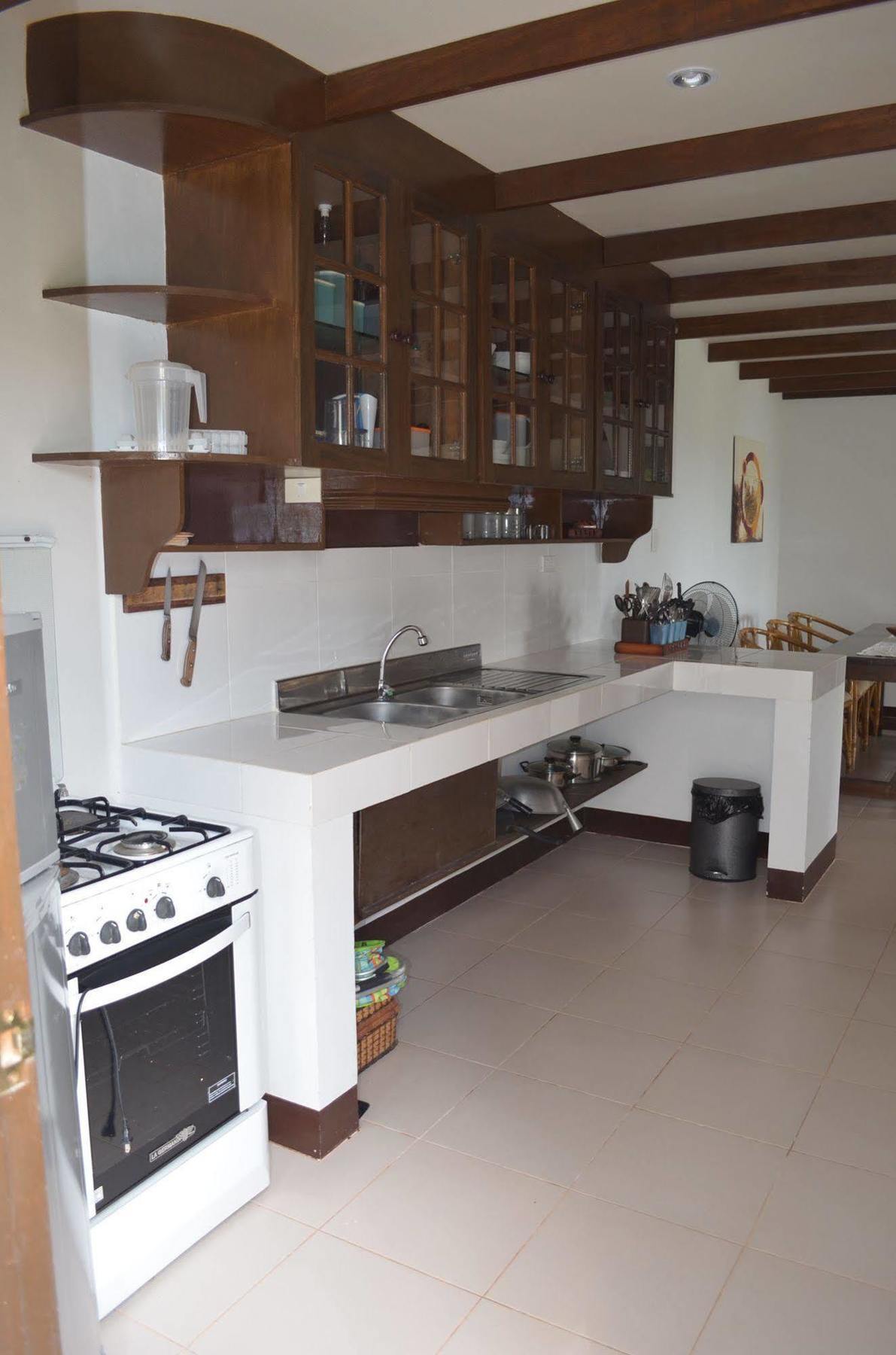 Seahorse Villa Puerto Galera Εξωτερικό φωτογραφία